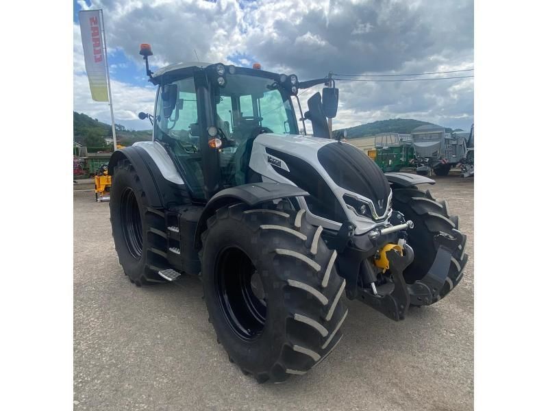 E-FARM: Valtra N175 - Traktor - id KFLIMHB - 119.000 € - Baujahr: 2024 - Abgelesene Motorstunden: 150,Motorleistung (PS): 175,Frankreich