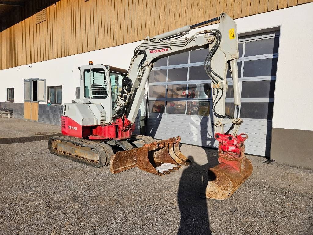 Takeuchi tb 153 powertilt Mini-pelle 34 000 €