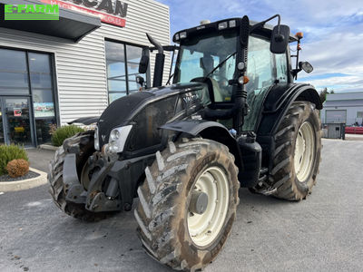 E-FARM: Valtra N143 HiTech - Tractor - id BDGMTVB - €51,000 - Year of construction: 2015 - Engine hours: 3,900,Engine power (HP): 145,France