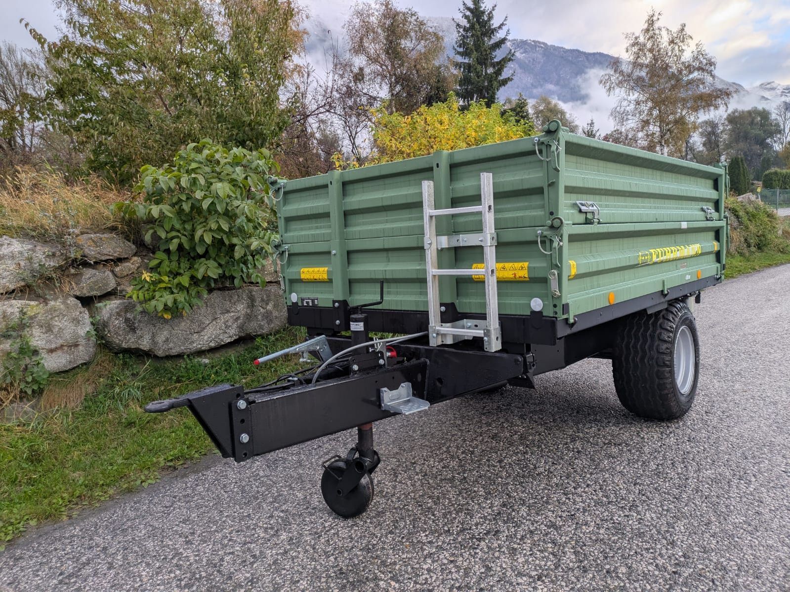 FUHRMANN dreiseitenkipper ff 6.000 Dumper €10,500