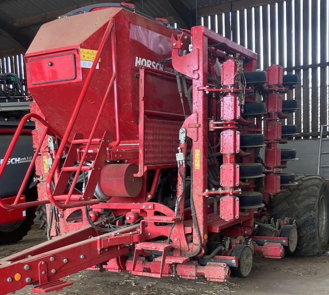E-FARM: HORSCH avatar 6m trailed direct disc drill - Direkte såmaskine - id RNHPTHS - 99.768 € - Produktionsår: 2020 - Storbritanien