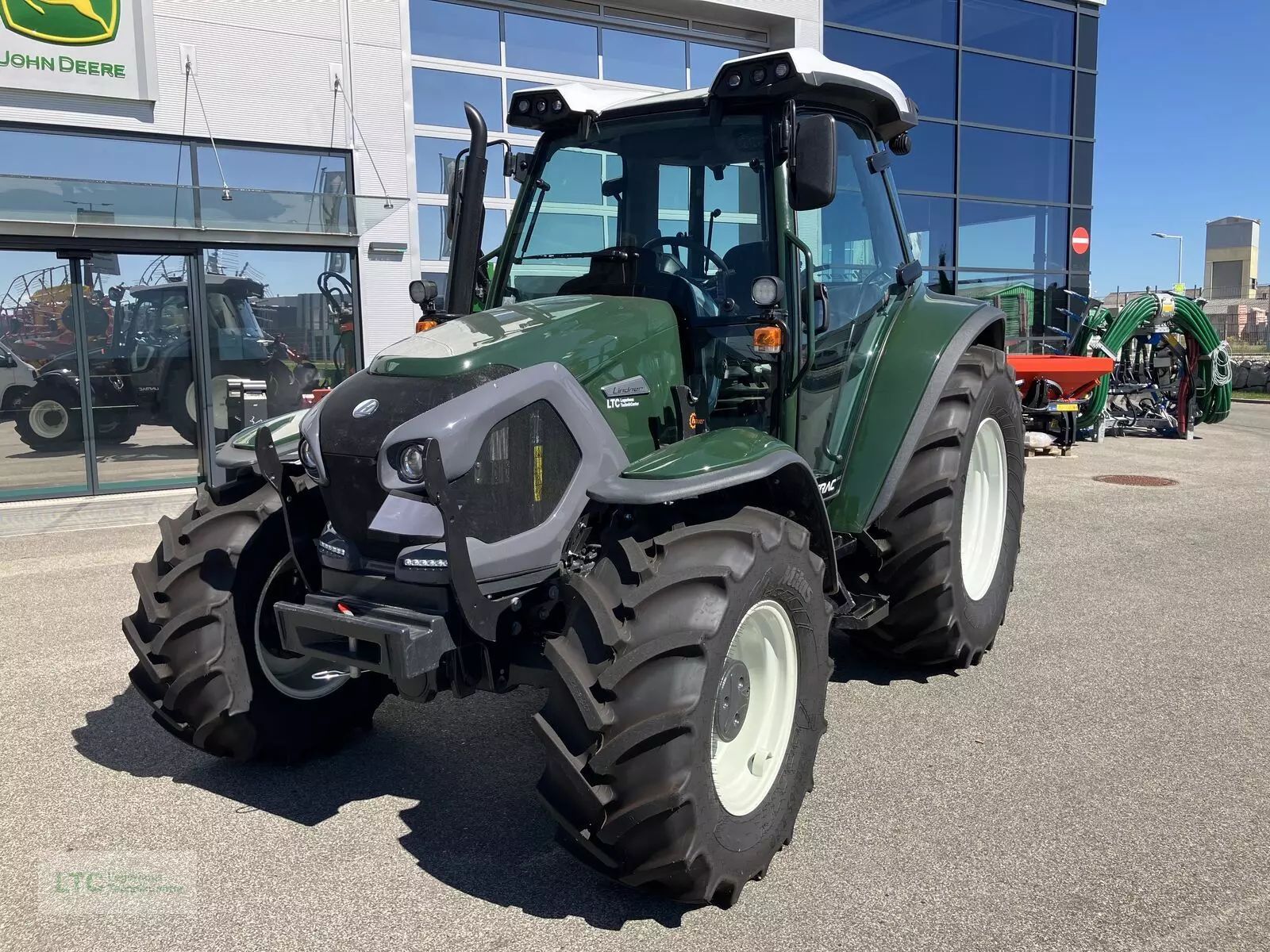E-FARM: Lindner Lintrac 75 LS - Tractor - id WHF5VTE - €59,900 - Year of construction: 2023 - Engine hours: 200,Engine power (HP): 75,Austria