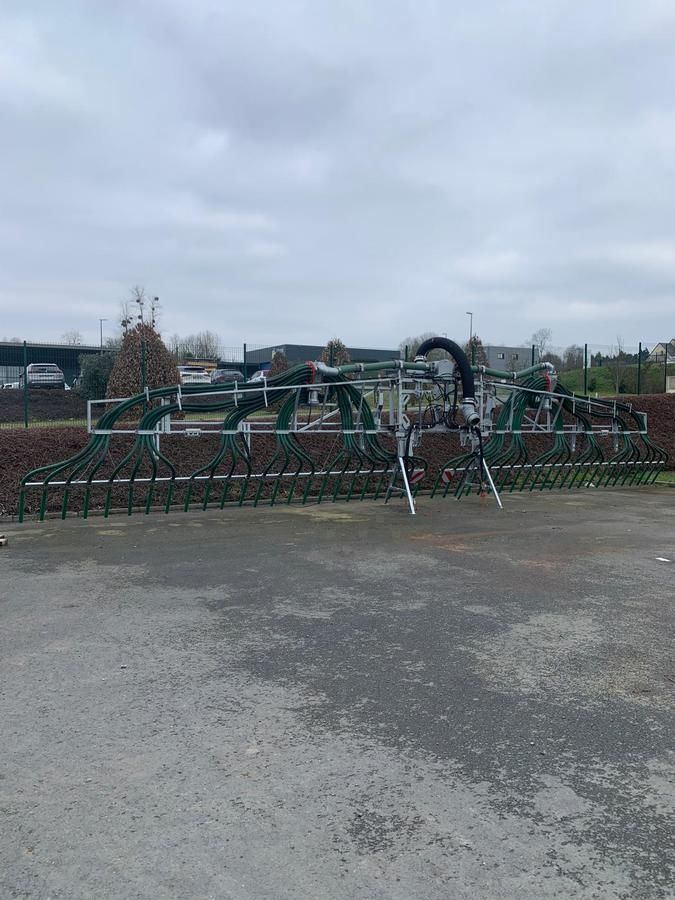 E-FARM: Pichon rampe pendillard - Samojezdny wóz asenizacyjny - id PQSUFY7 - 35 000 € - Rok produkcji: 2023 - Francja