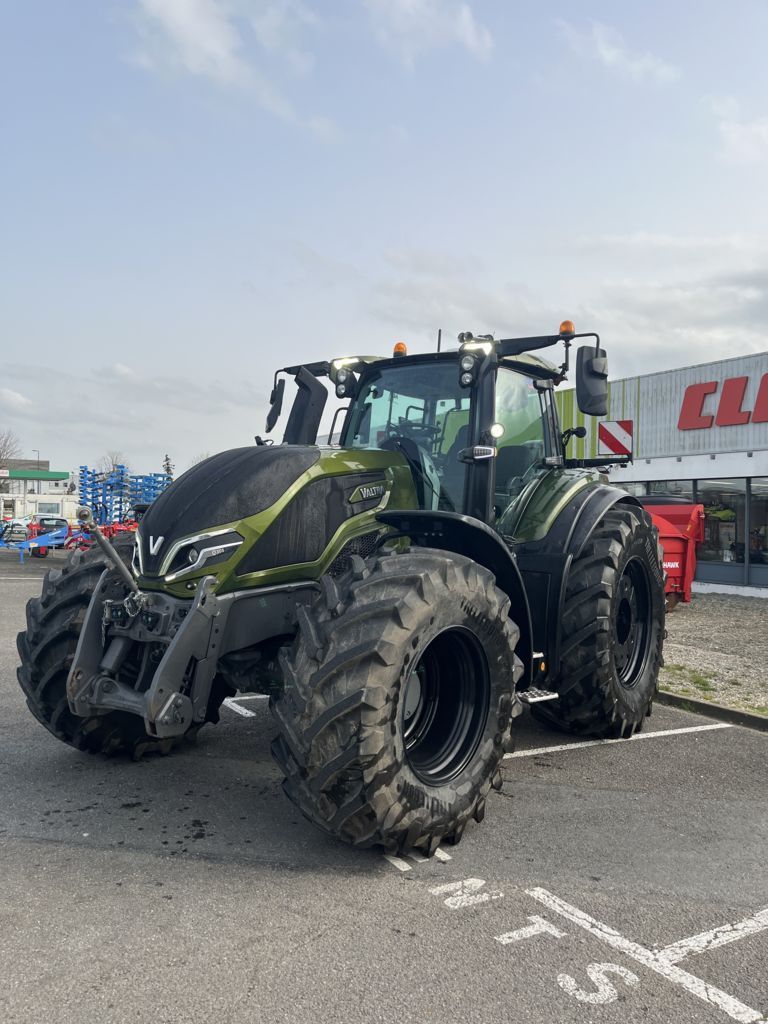 Valtra Q 305 Tractor 179.000 €