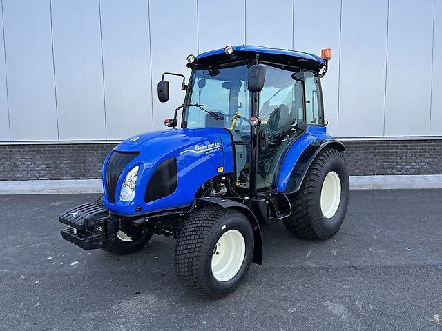 New Holland Boomer 55 Traktor