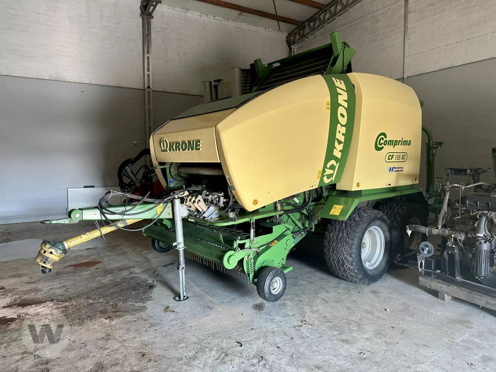 Krone Comprima CF 155 XC Bálázó 30 000 EUR