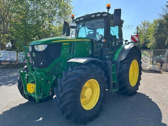 John Deere 6250 R Traktor 152 355 €