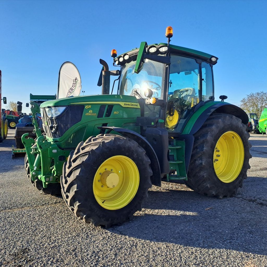 E-FARM: John Deere 6R 150 - Traktor - id YHBH1D9 - 89.000 € - Baujahr: 2022 - Abgelesene Motorstunden: 3.718,Motorleistung (PS): 165,Italien