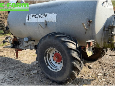 E-FARM: Pichon tci 7000 - Self propelled liquid manure spreader - id LMNQ2WQ - €8,000 - Year of construction: 2006