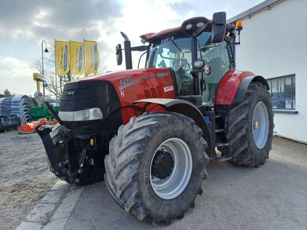 Case IH Puma 240 CVX Traktor 75.000 €