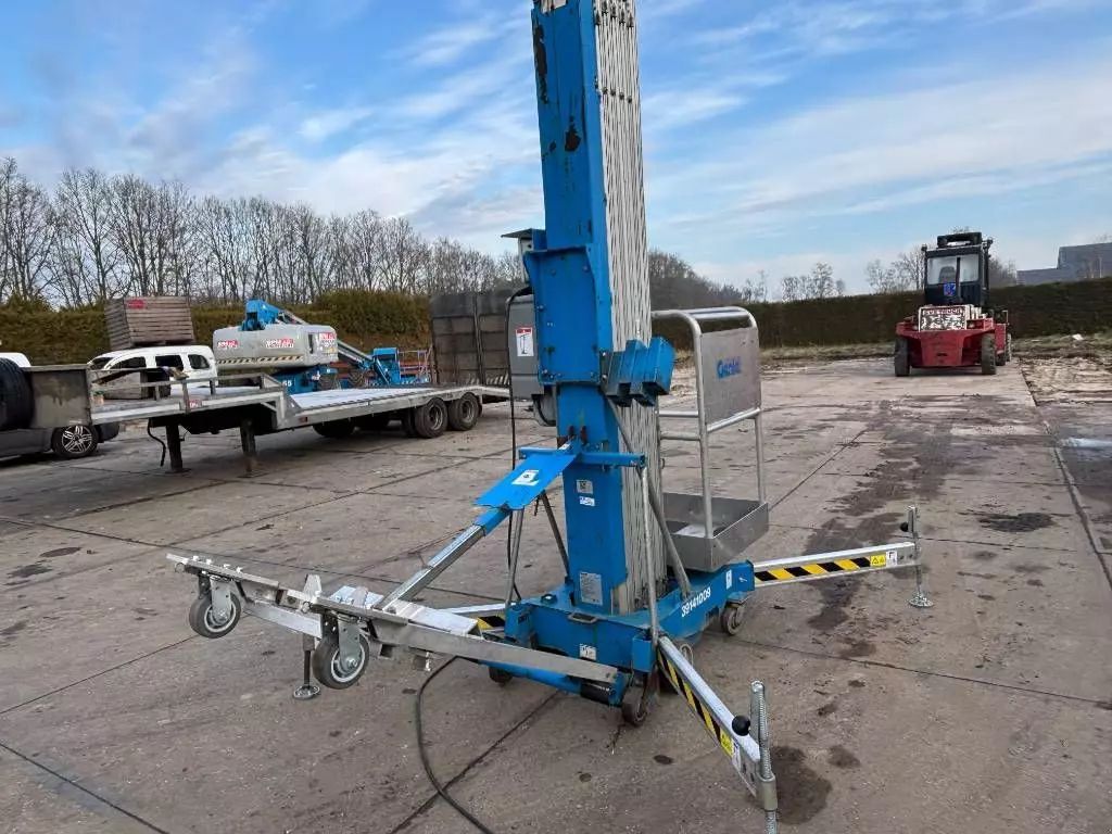 Genie awp40s masthoogwerker 14 m hoogwerker Piattaforma semimovente 5.900 €