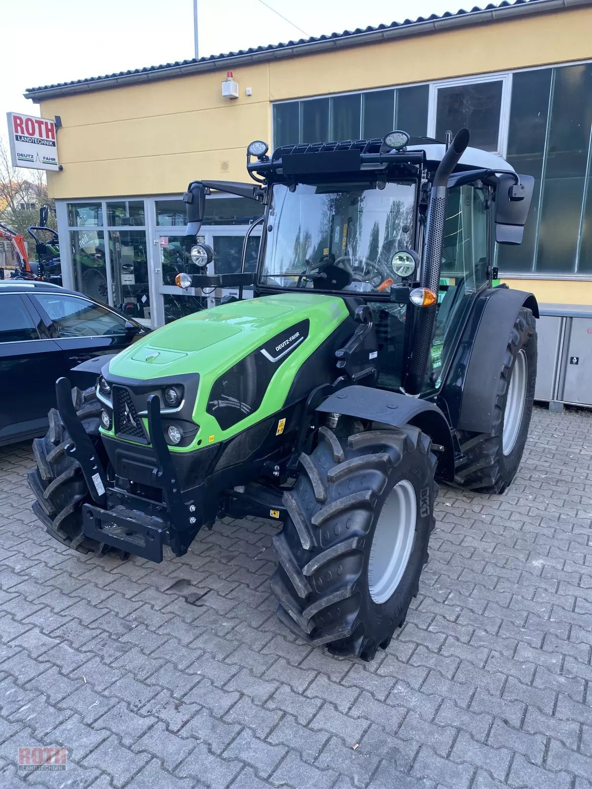 E-FARM: Deutz-Fahr 5095D - Trattore - id 2RTPQE9 - 50.336 € - Anno di costruzione: 2024 - Ore: 3,Potenza del motore: 95,Germania
