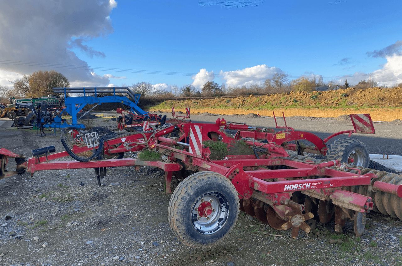 E-FARM: HORSCH dechaumeur horsch joker 6 rt - Grubber - id DBAHKDD - 29.500 € - Baujahr: 2019 - Frankreich