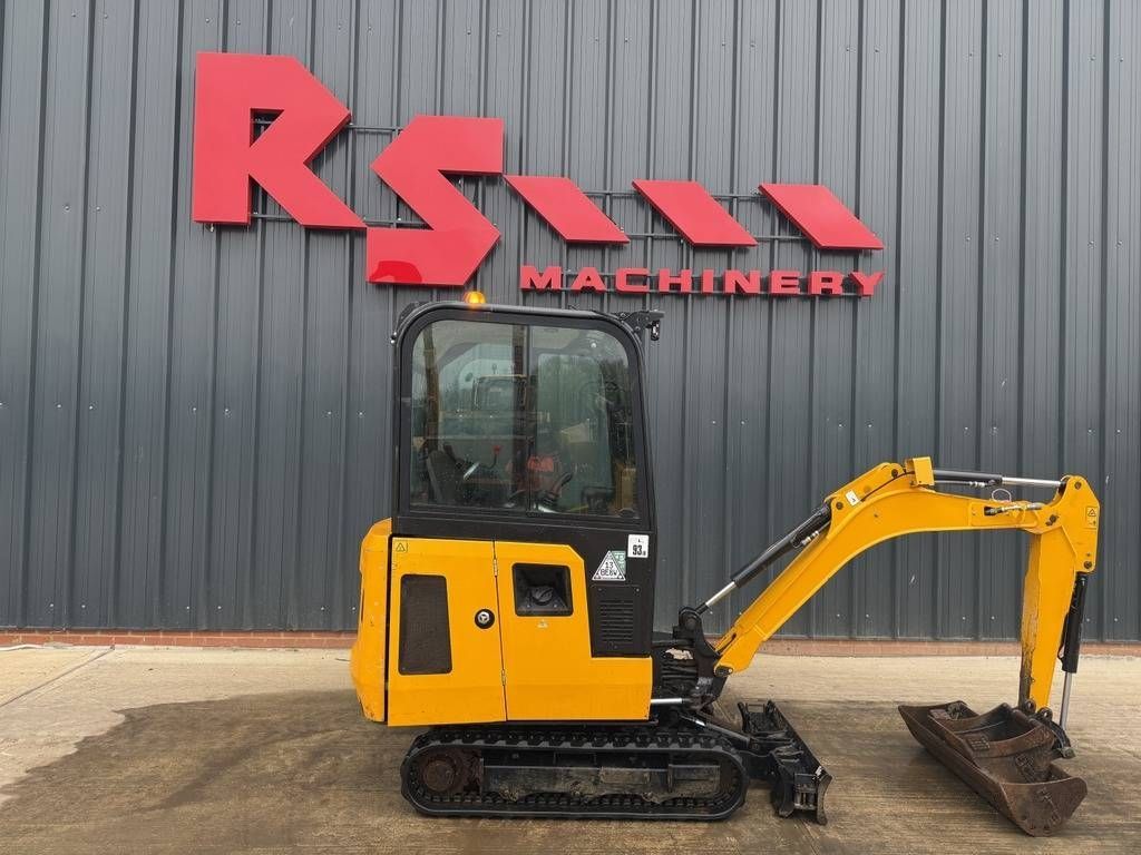 JCB 16 c-1 1.7t mini excavator Mini-pelle 15 236 €
