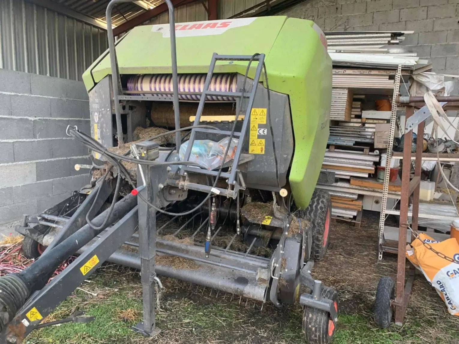 E-FARM: Claas Rollant 520 RF - Lis - id KSVGBIF - 27 500 € - Rok výroby: 2020 - Francie