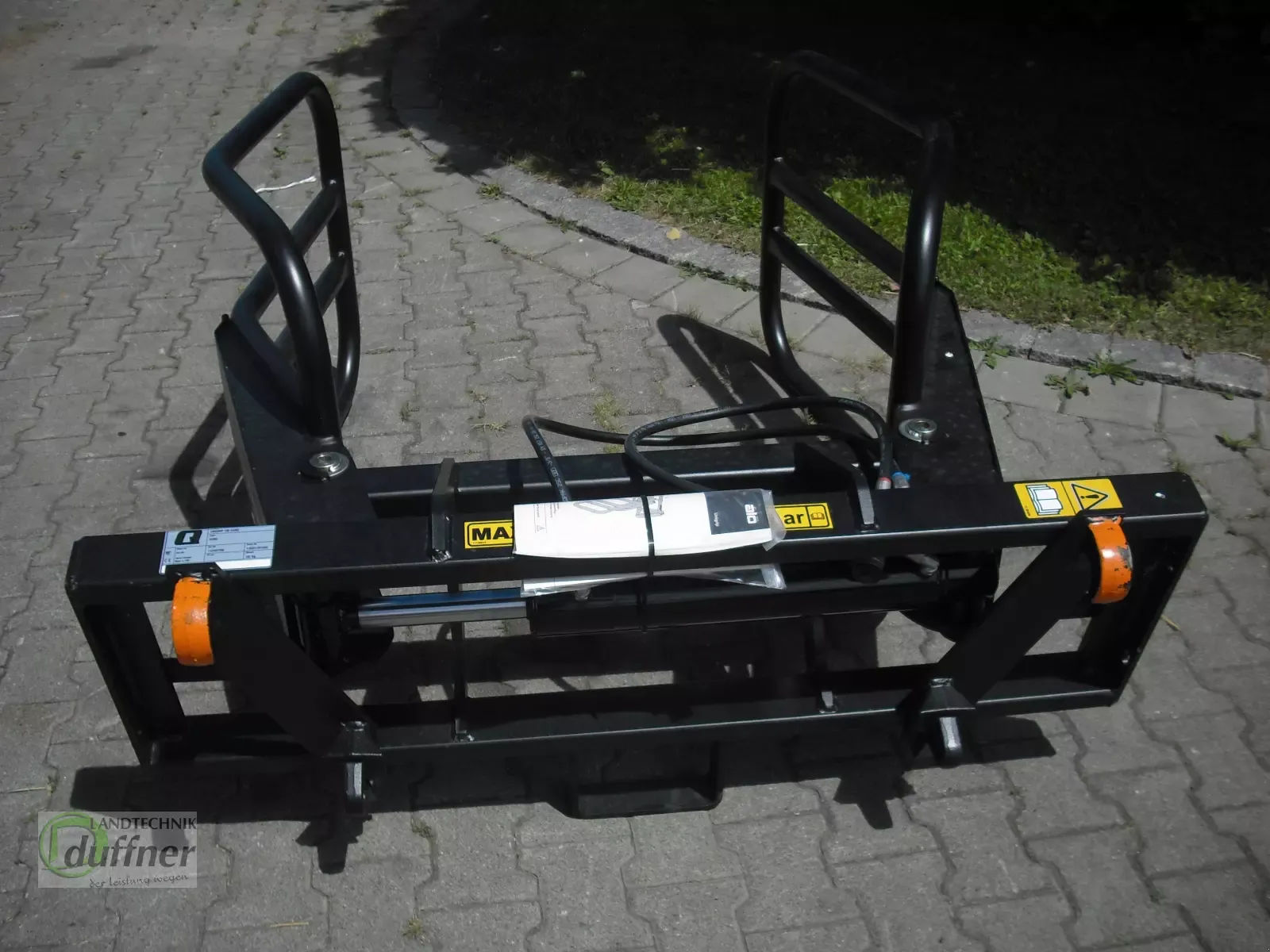 E-FARM: Al unigrip 130 - Attachment - id WEP7HPA - 1,550 - Year of  construction: 2022 - Germany