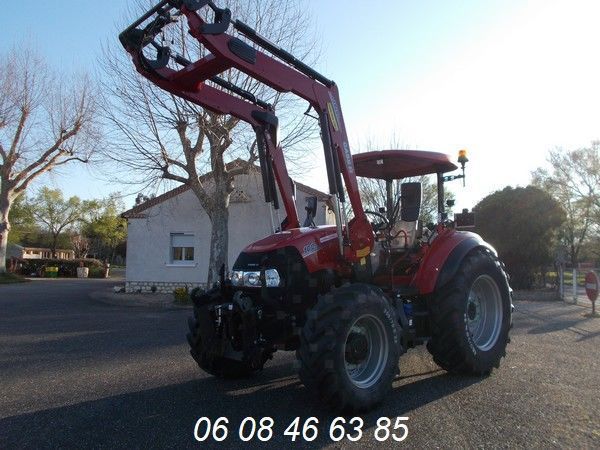 Case IH Farmall 100 C Tractor