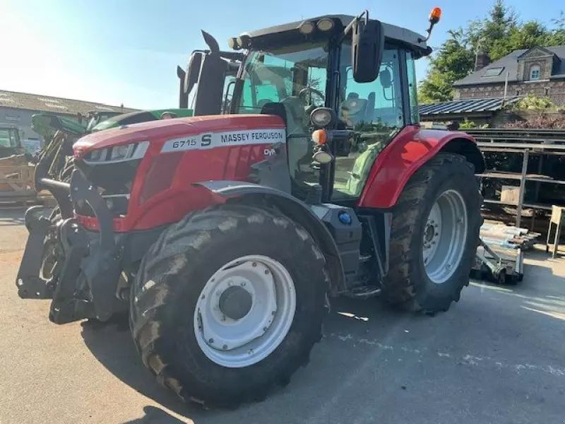 E-FARM: Massey Ferguson 6715S Dyna-VT - Tractor - id KAZHBRB - 73.500 € - Año: 2019 - Horas: 3720,Potencia del motor: 150,Francia