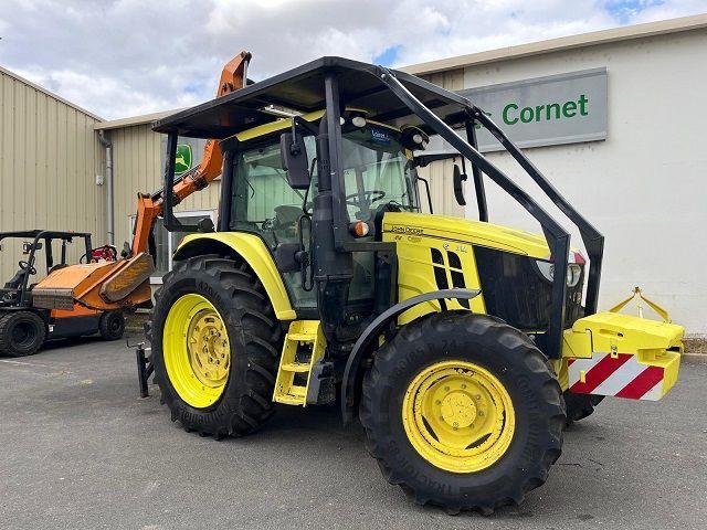 E-FARM: John Deere 6100 M - Trattore - id NWIZ3GF - 84.000 € - Anno di costruzione: 2021 - Ore: 3.360,Potenza del motore: 100,Francia