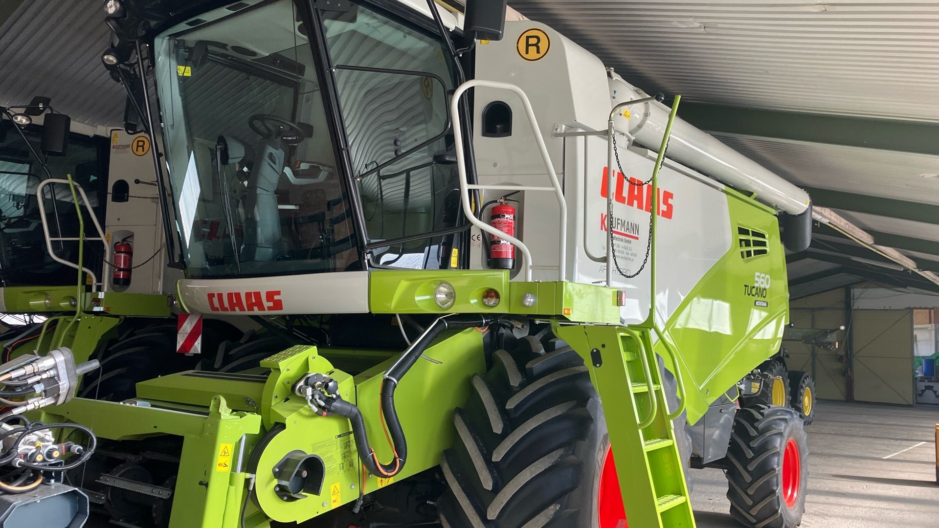 E-FARM: Claas Tucano 560 Montana - Κομπίνα - id LQXIARL - 240.000 € - Χρονία: 2020 - Μετρητής ωρών: 1.000,Ισχύς κινητήρα: 350,Αυστρία