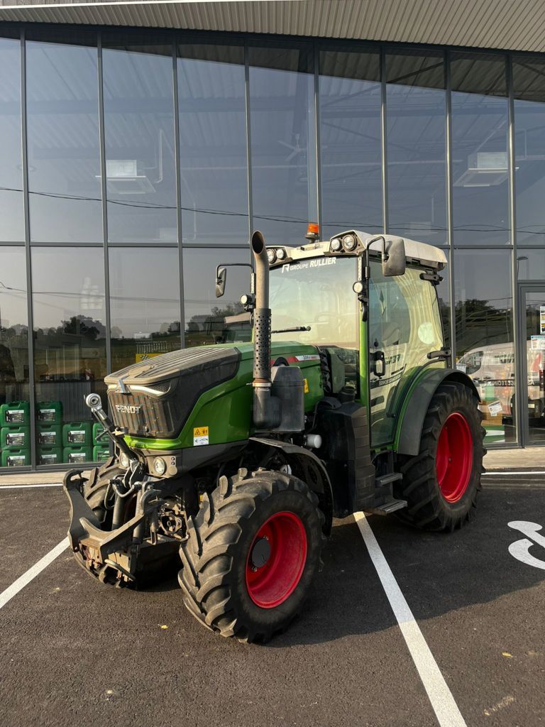 Fendt 209 F Vario Traktor 78.000 €
