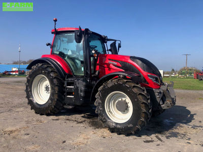 E-FARM: Valtra T175 Active - Traktor - id QUPJWHM - 99.000 € - Baujahr: 2022 - Abgelesene Motorstunden: 950,Motorleistung (PS): 175,Frankreich