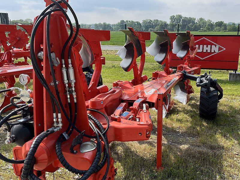 E-FARM: Kuhn Vari-Master 123 4E - Pług - id IAJVHGQ - 23 109 € - Rok produkcji: 2022 - Niemcy