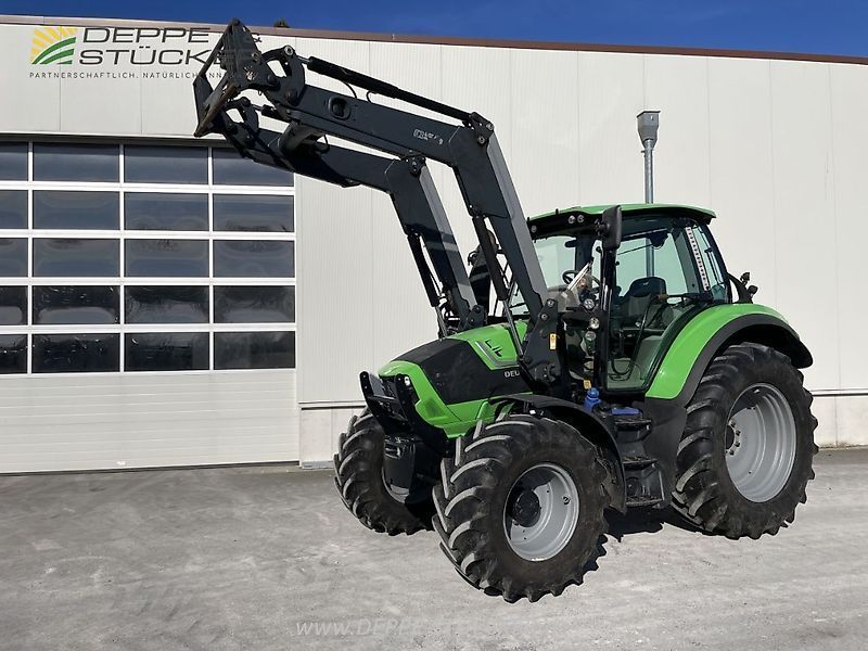 E-FARM: Deutz-Fahr 6130.4 - Traktor - id I2CGPTU - 46.900 € - Leto izgradnje: 2015 - Število ur motorja: 6.202,Moč motorja (HP): 130,Nemčija