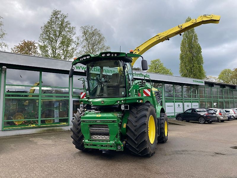 E-FARM: John Deere 9900 - Cosechadora de forraje autopropulsada - id Z85RTKI - Año: 2022 - Horas: 742,Potencia del motor: 970,Alemania