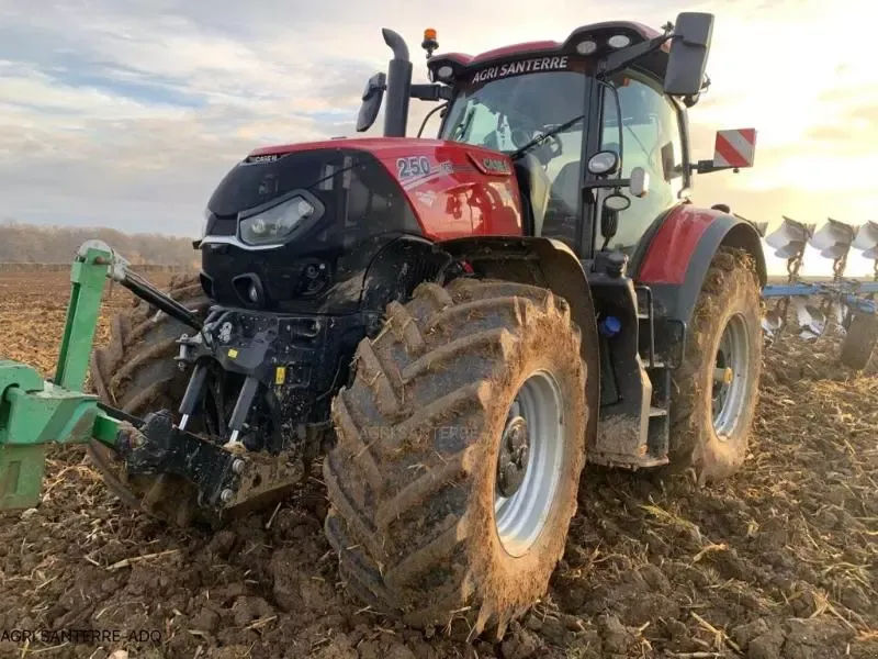 E-FARM: Case IH Optum 250 CVX - Tractor - id FIJP2YJ - 170.000 € - Año: 2022 - Horas: 1258,Potencia del motor: 250,Francia