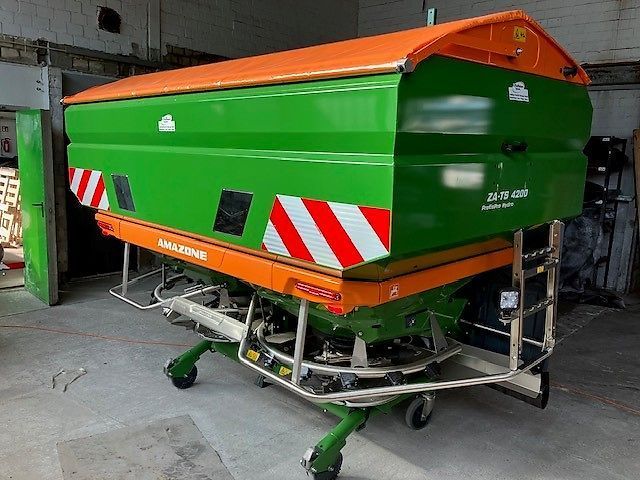 Amazone ZA-TS 4200 Ultra Fertiliser spreader €39,950