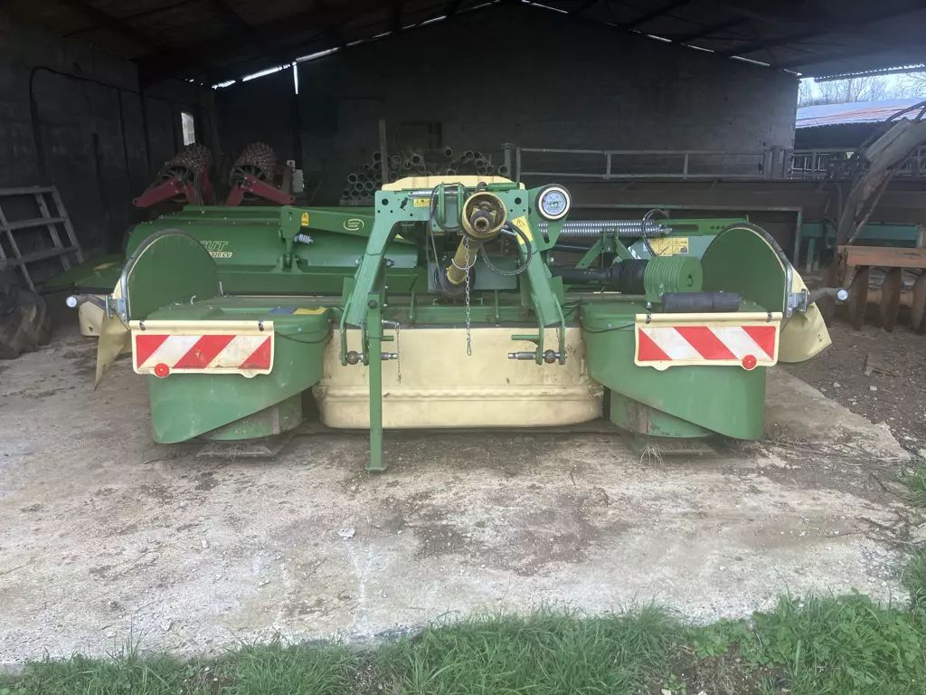Krone EasyCut F 320 Faucheuse 13 000 €