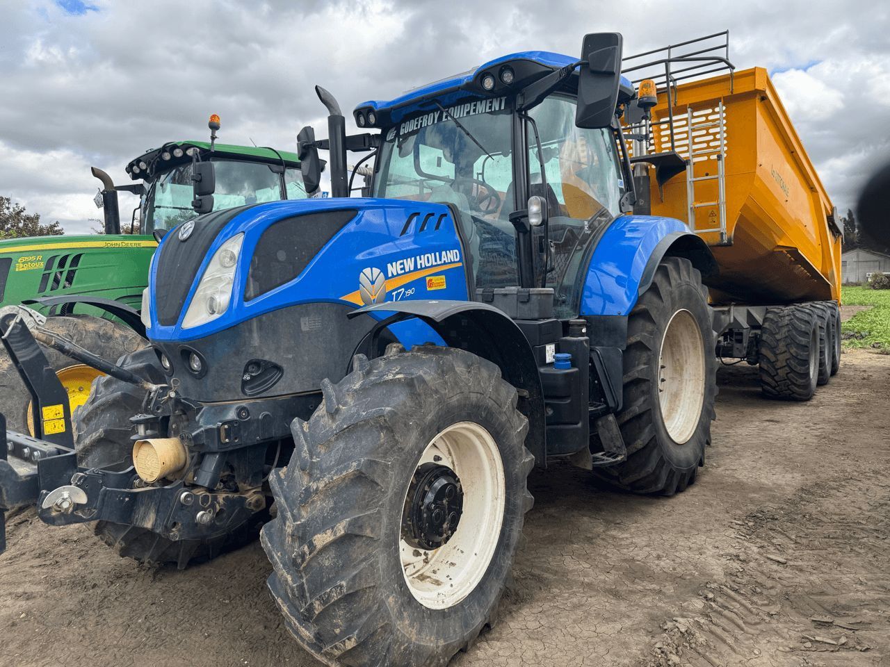 New Holland T7.190 Tractor €65,000