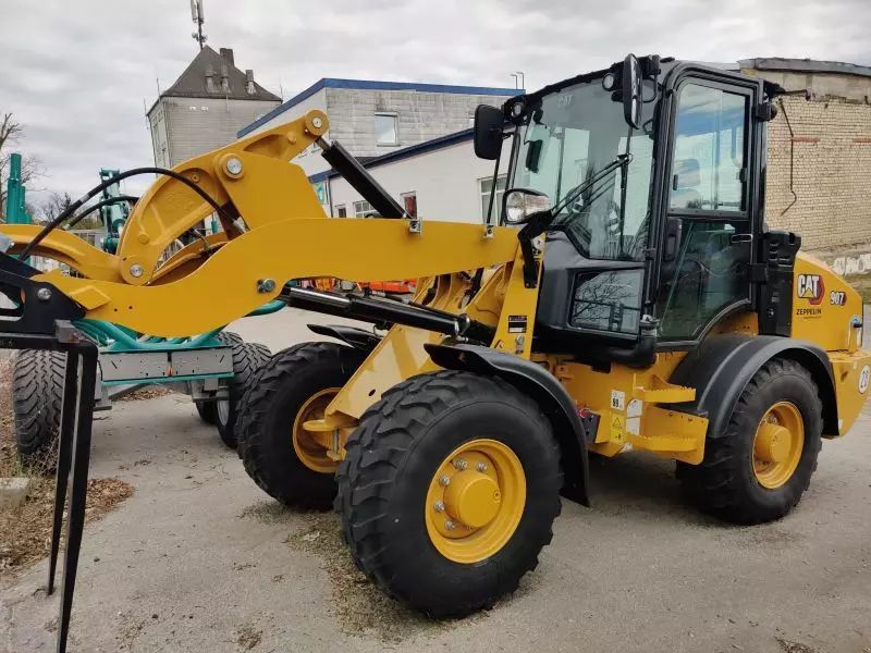 E-FARM: Caterpillar cat 907 - Cargador de ruedas - id DD5AXBQ - 56.500 € - Año: 2023 - Horas: 100,Potencia del motor: 75,Alemania