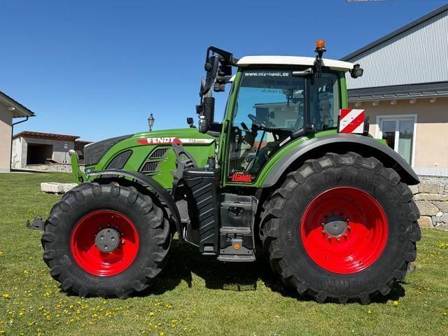 Fendt 718 Vario Profi Traktor 142 000 EUR