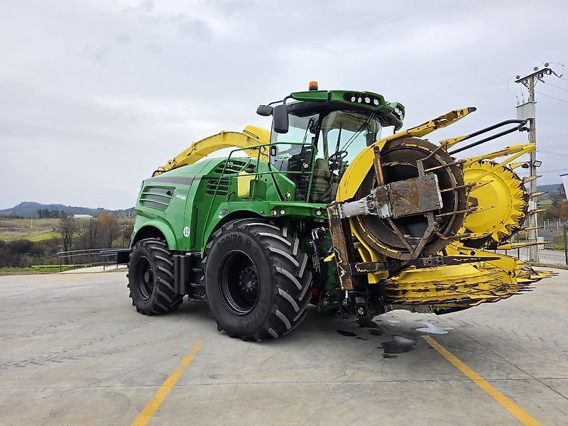 John Deere 8400 Ενσιρωτική μηχανή 247.500 €