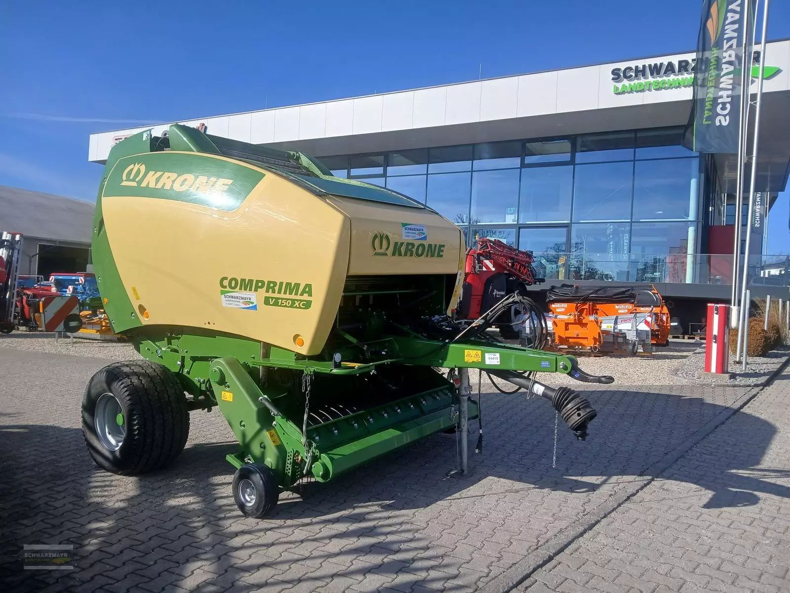Krone comprima v 1500 Baler €41,510