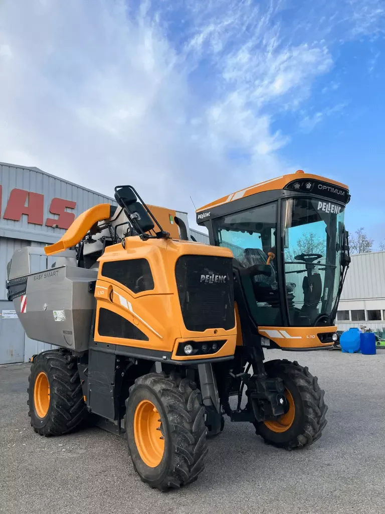 E-FARM: Pellenc optimum l 10 - Vendemmiatrice - id XYHZX4E - 140.000 € - Anno di costruzione: 2022 - Francia