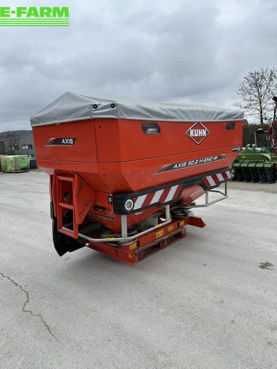 E-FARM: Kuhn axis 50.2 h-emc-w - Fertiliser spreader - id LQUQC9A - €22,000 - Year of construction: 2019