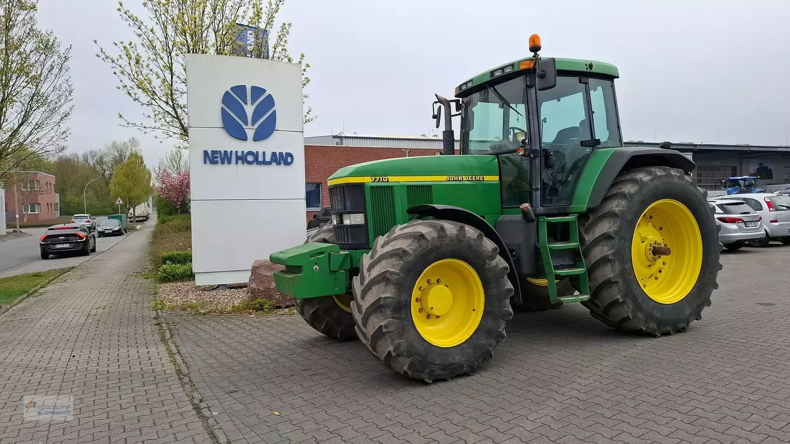 E-FARM: John Deere 7710 - Traktor - id YFGMC6G - 41 092 € - Rok produkcji: 1998 - Motogodziny: 12 815,Moc silnika: 155,Niemcy