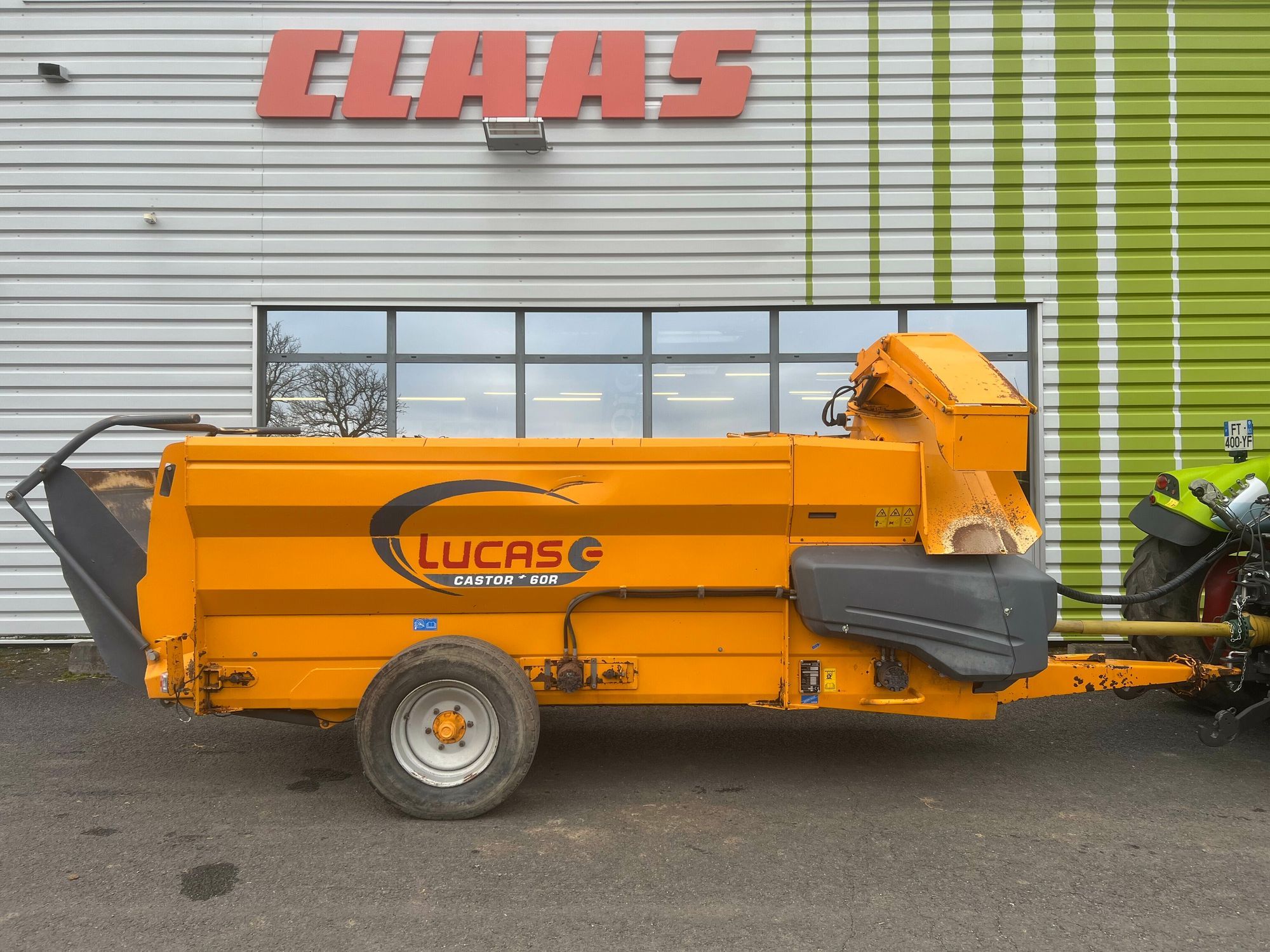 E-FARM: Lucas castor+60ruc - Mixer feeder - id 3VFP21R - €17,000 - Year of construction: 2013
