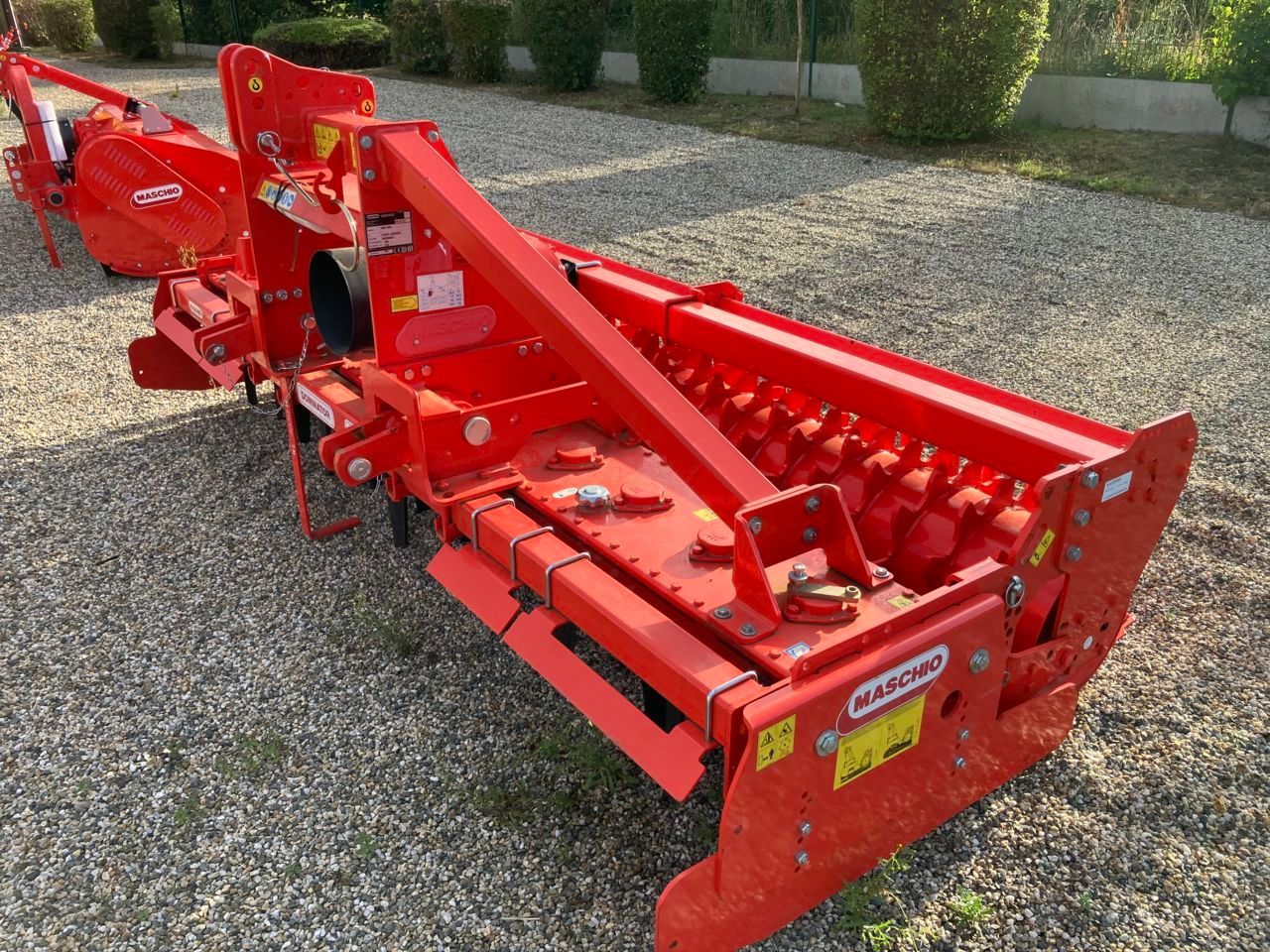 E-FARM: Maschio dmr 3000 destockage - Brona karuzelowa - id QDIYYHM - 11 400 € - Rok produkcji: 2022 - Francja