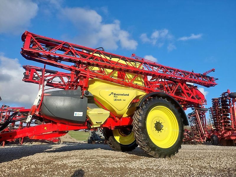 E-FARM: Kverneland ixtrack c60 - 36m - Pulverizador - id 94UMGIE - 36.857 € - Año: 2015 - Dinamarca