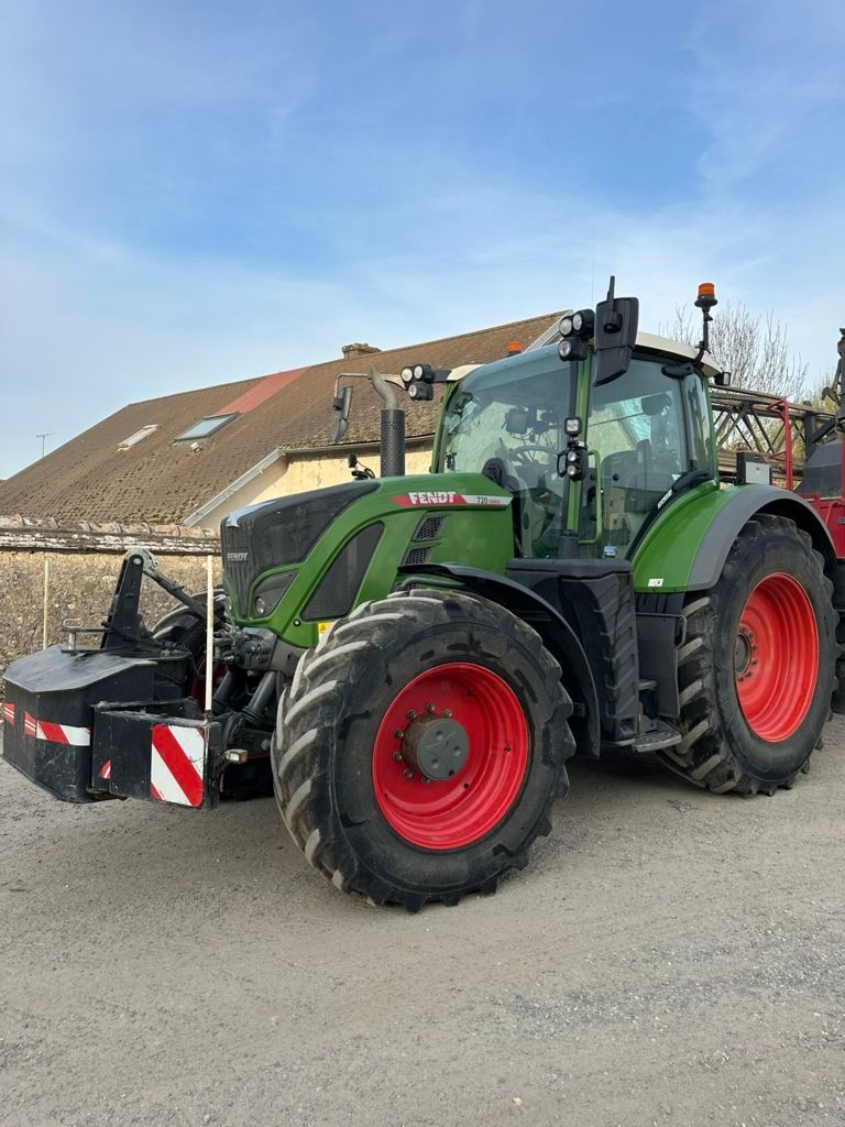 Fendt 720 Vario Tractor 115.000 €