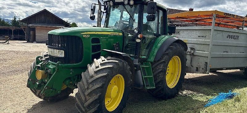 E-FARM: John Deere 6530 Premium - Tracteur - id URIQENG - 44 159 € - Année: 2008 - Lecture du nombre d'heure: 14 500,Puissance du moteur (chevaux): 140,Autriche