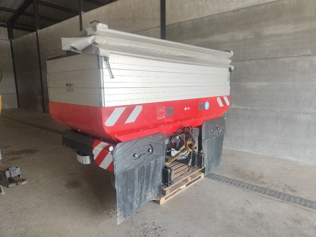 Kverneland tlx geospread Epandeur d'engrais 16 000 €