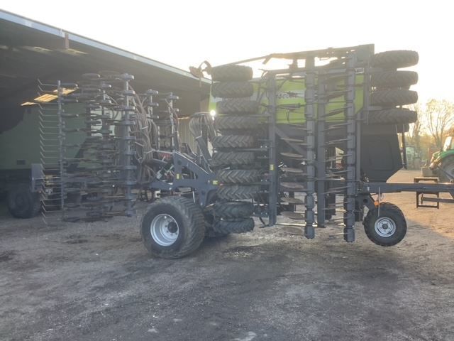 E-FARM: sulky maxidrillw6000 - Drill - id IJWPII5 - €59,900 - Year of construction: 2015 - France