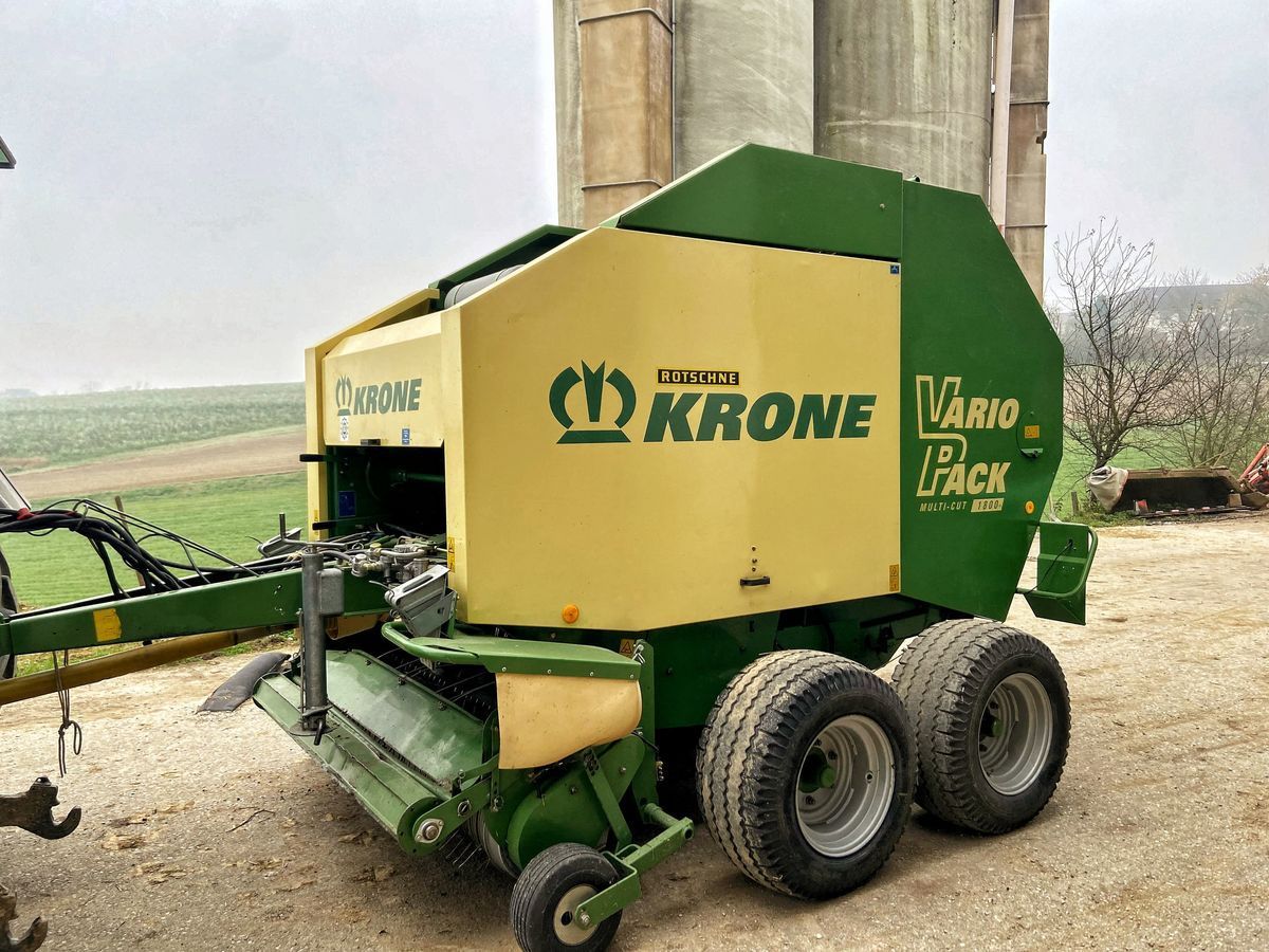 E-FARM: Krone Vario Pack 1800 - Baler - id 9CKQIUS - €16,990 - Year of construction: 2002 - Austria