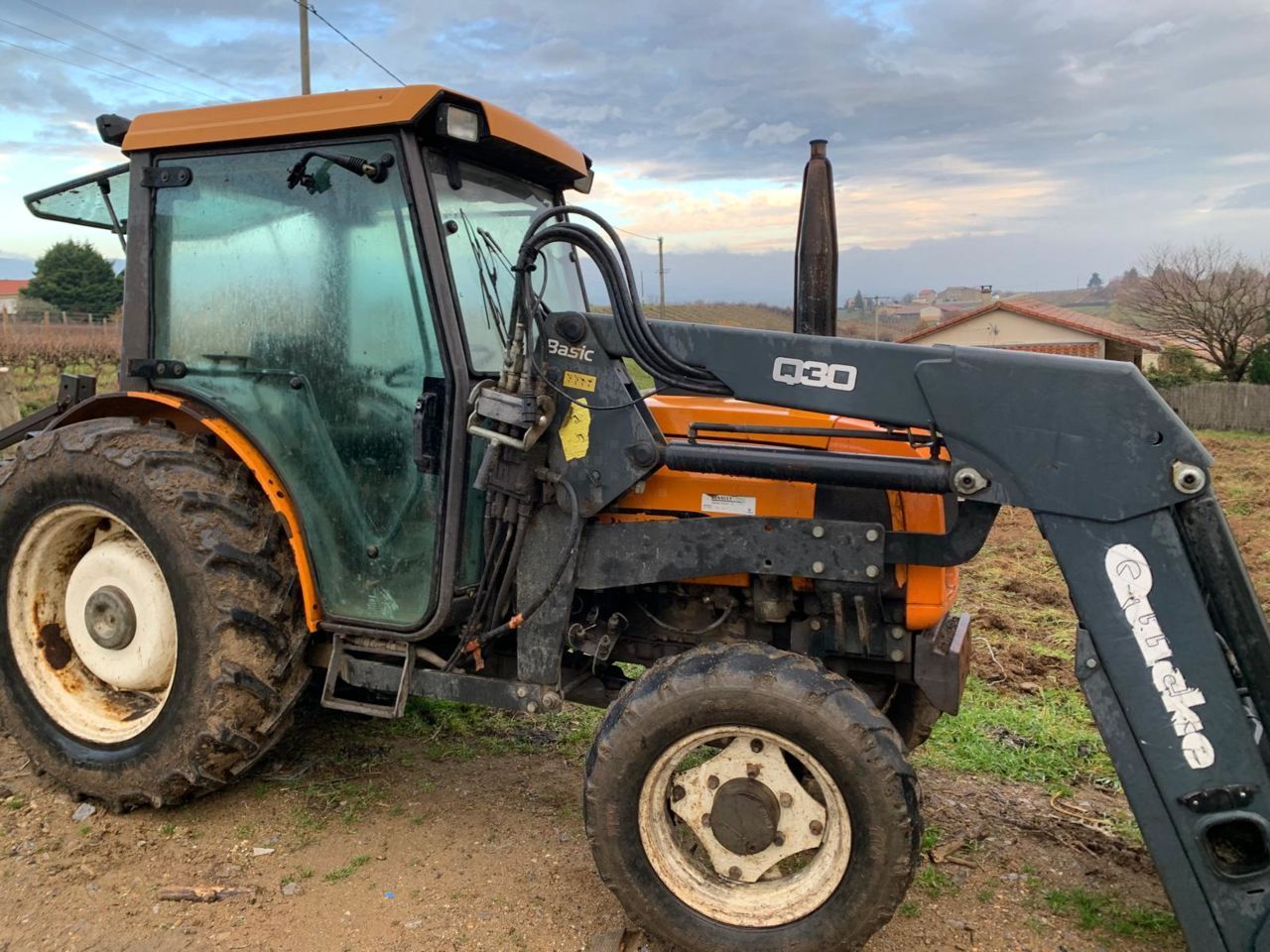 E-FARM: Renault FRUCTUS 130 - Tractor - id DGWKMGM - Año: 2001 - Horas: 7800,Potencia del motor: 67,Francia