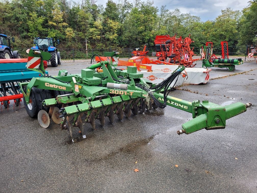 E-FARM: Amazone catros 3001 t - Cultivateur - id N9EKSAF - 6 000 € - Année: 2008 - France